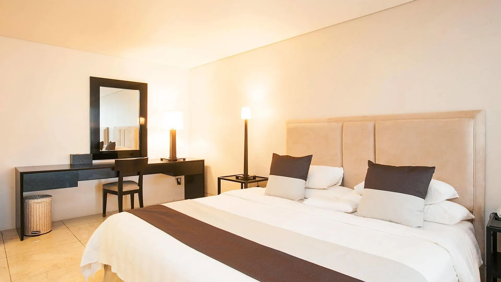 Baume Couture Boutique Hotel Jeju