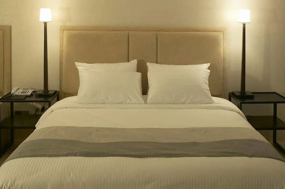 Baume Couture Boutique Hotel Jeju 4*,